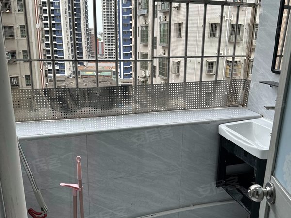 玉翠新村一区,清湖租房,清湖地铁站精装修大单间,龙华租房-深圳58安居