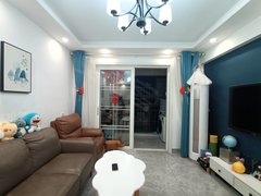 淮南寿县寿州广场实验小学和一中附近，环球港吃喝玩乐一应俱全，豪华装修拎包入住出租房源真实图片