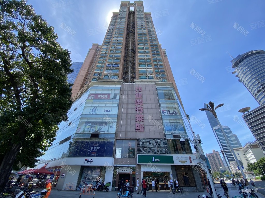 和平广场2室2厅1卫62㎡南200万