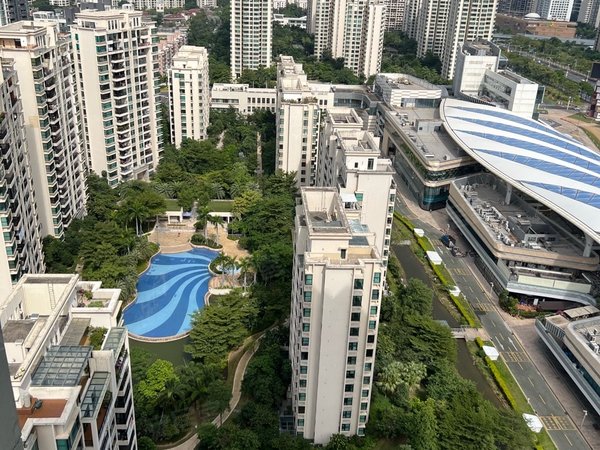 珠海香洲南屏华发新城六期华发新城六期 2房 60平 商都楼上 附近配套