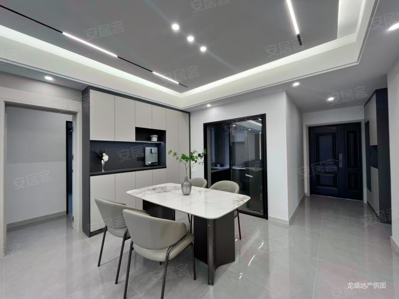 华丰观澜城 有电梯 房龄新 装修好 双卫生间 正规商品房