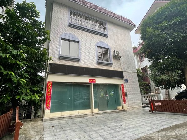 南宁青秀柳沙青秀山庄(别墅)青秀山庄 独栋550平别墅 地铁口 前后花园