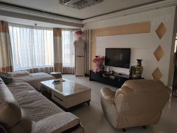 临沂沂水莲旺街滨河绿洲滨河绿洲,三室两卫精装出租,带车位储藏室,年