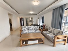 东莞高埗高埗城区简约精装多居室 采光佳 家具全 温馨宜居出租房源真实图片