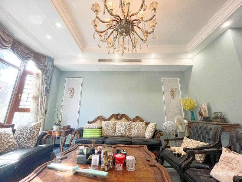 汀香水榭精装联排别墅,诚心出售