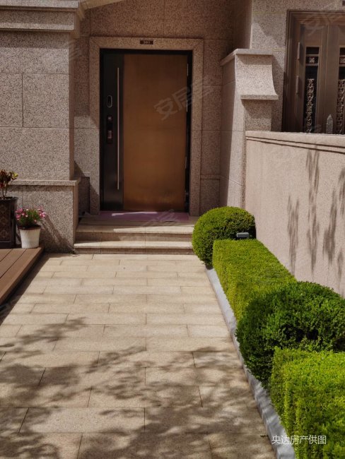 鲁能优山美地琴海园(别墅)|丽山环路3室4厅3卫实际200