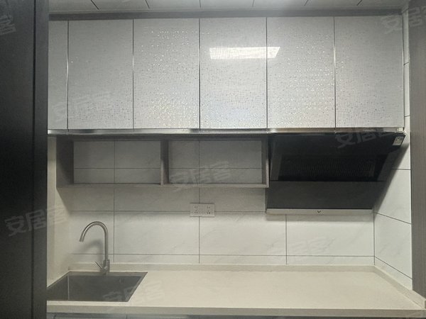 安庆迎江绿地新都会恒大优公馆七街市立医院紫峰大厦旁恒大优公馆精装公寓拎包入住随时看出租房源真实图片