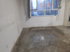喀什喀什市喀什城区汇城新时代一期五楼，简单家具家电，可以洗澡做饭出租房源真实图片