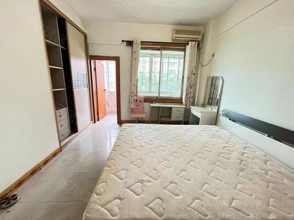 广州天河员村临江花园员村地铁口 临江花园 中楼层精装大两房 近江边