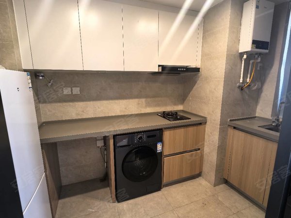 金华金东多湖富力三江都荟三江都荟，一线江景房，可见网红桥。独立厨房卫生间。出租房源真实图片