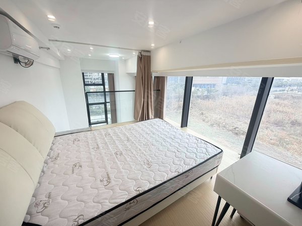 海宁许村镇许村钱塘云湾中心下沙奥莱周边钱塘云湾一室一厅精装修边套出租房源真实图片