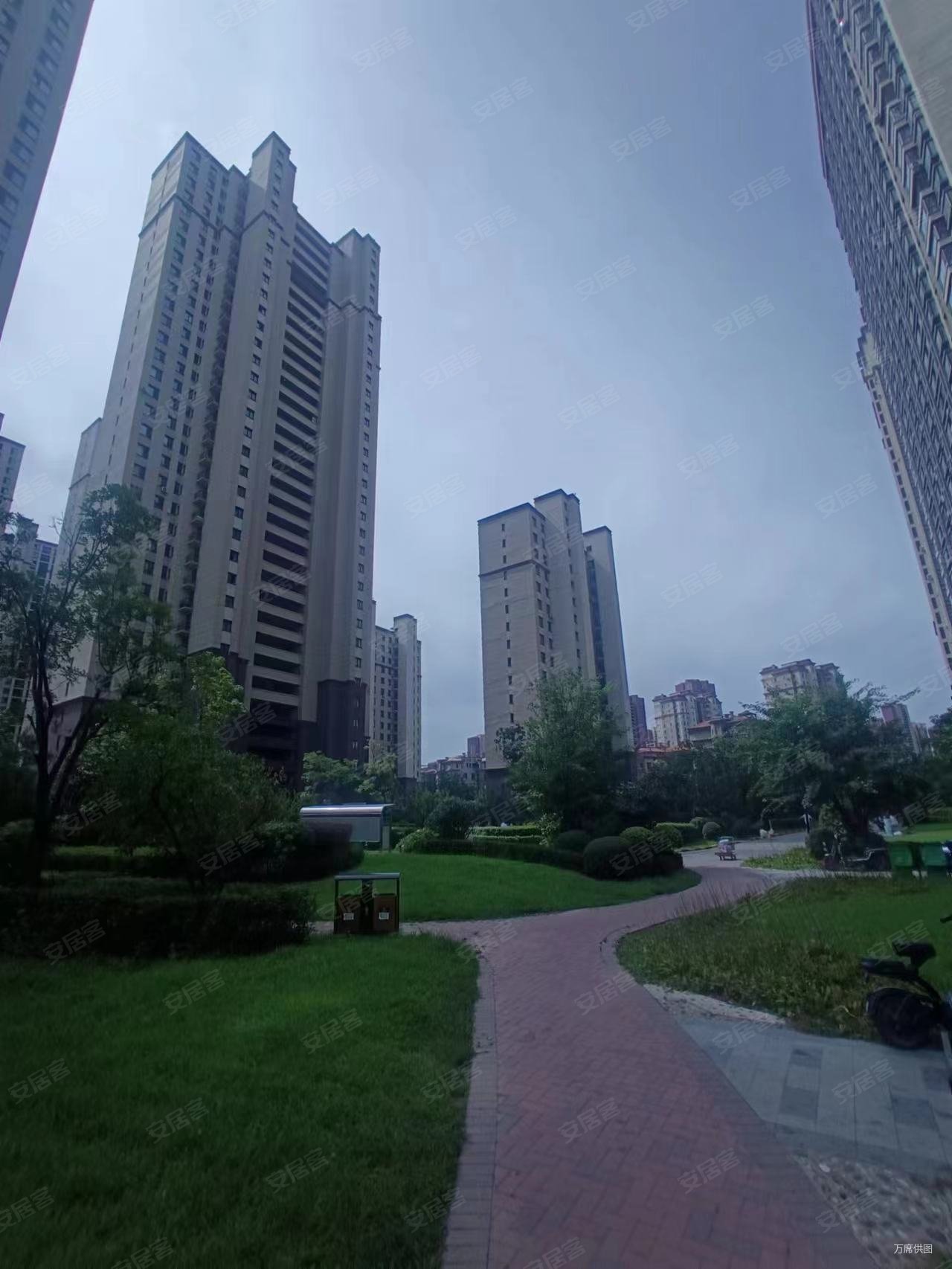 沈阳房产网>沈阳二手房>浑南二手房>全运路二手房>月星中央公园>