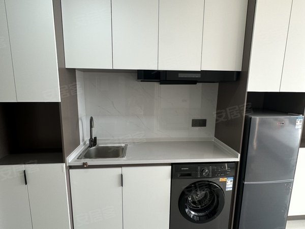 金华东阳卢宅东永路123号楼振兴路 东站 卢宅中医院 艺海路 精装各户型都有拎包入住出租房源真实图片