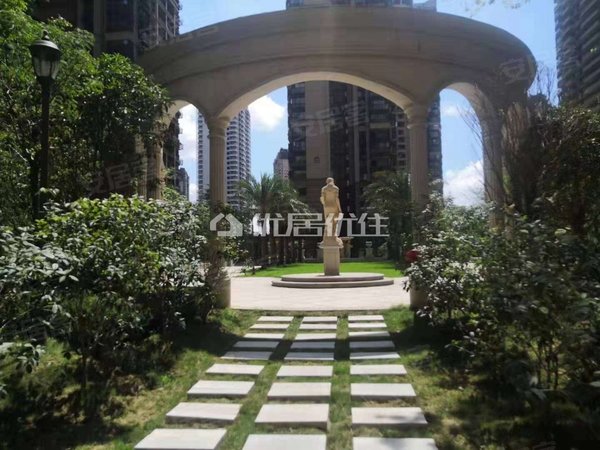 【多图】中海悦公馆,区政府租房,吾悦广场 地铁口 精装3房 拎包入住