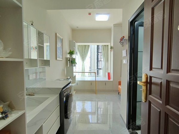 九江开发区滨江西路恒大江湾珑庭(商住楼)急租,单身人士看过来.