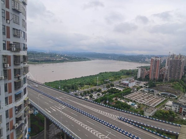 重庆江津几江城区西西里小区(江津)滨江路上精装三房,家电齐全拎包