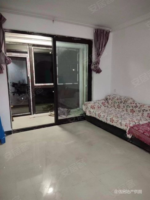 急售众安山水苑89平简装小三室88万带院子20平