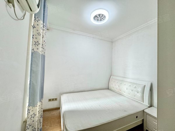 无中介费月付儿童医院亚心医院观澜高尔夫精装2房出租