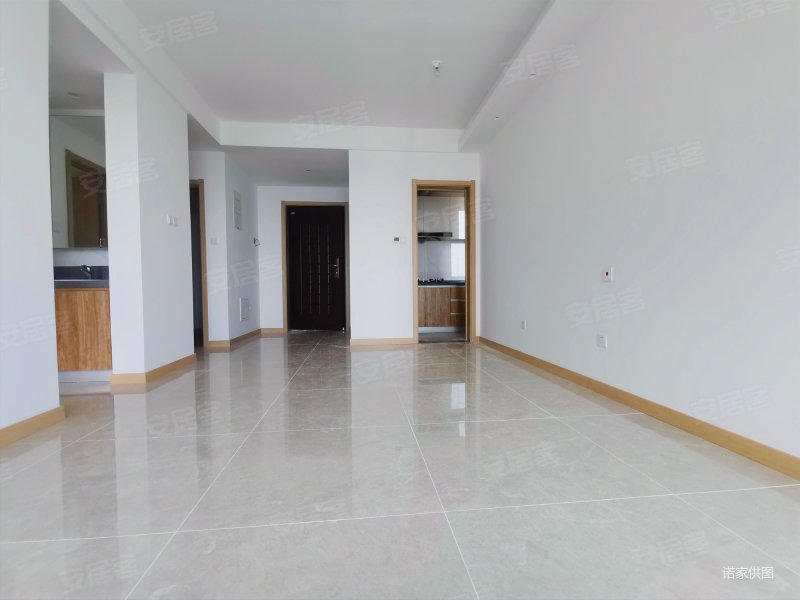 次新小区 精装修 出行方便 带电梯 双卫生间 明厨明卫,贻成学府世家