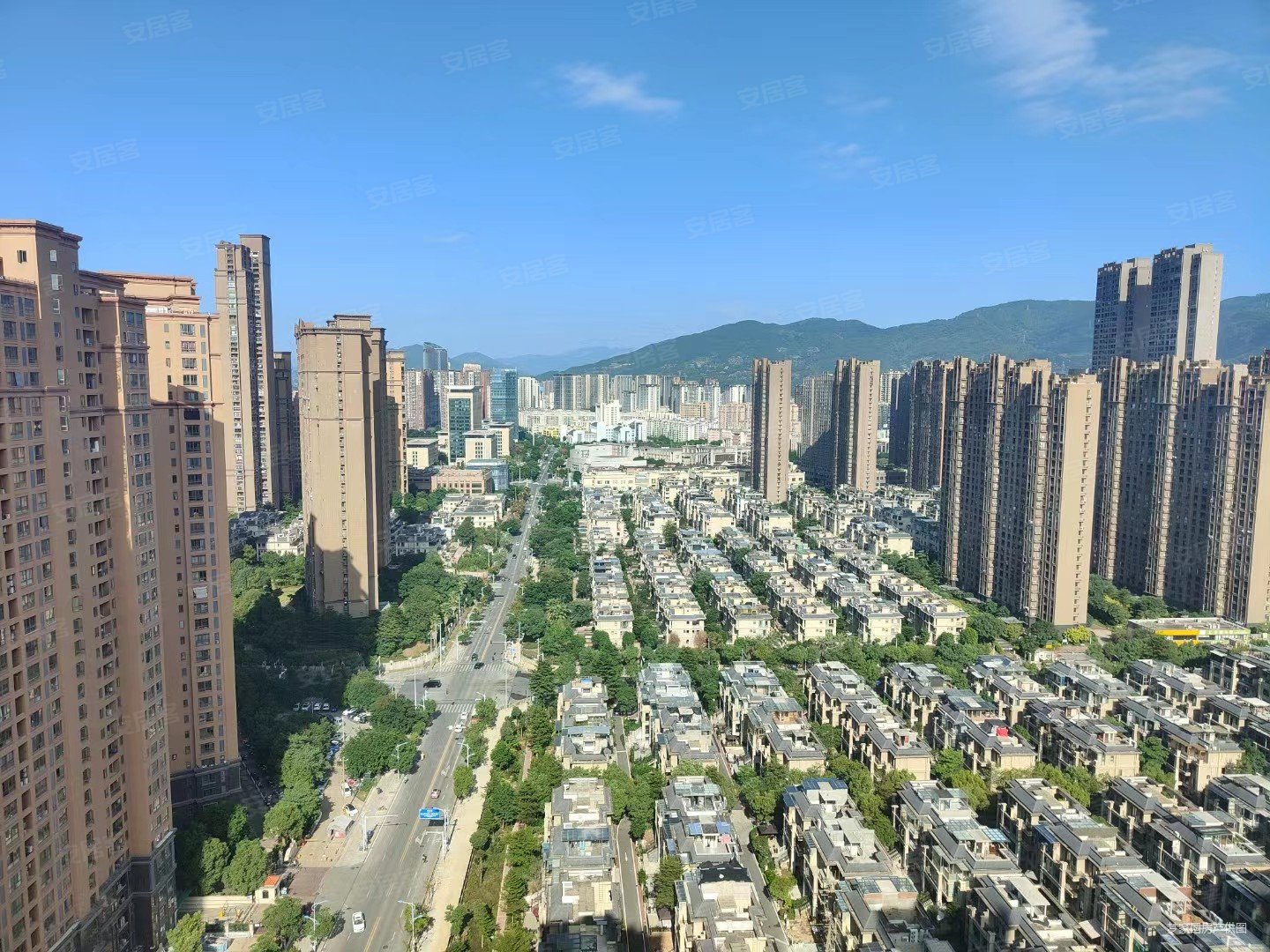 福州房产网>福州二手房>闽侯二手房>甘蔗二手房>世茂上游墅(西区)>