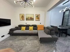 鞍山海城兴海广场万达海第名都 电梯两室  可月租 包物业取暖网出租房源真实图片