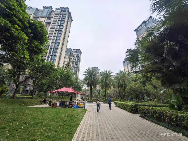 竹村地铁口500米,招商澜园顶层复式,自住装修,诚心出售!