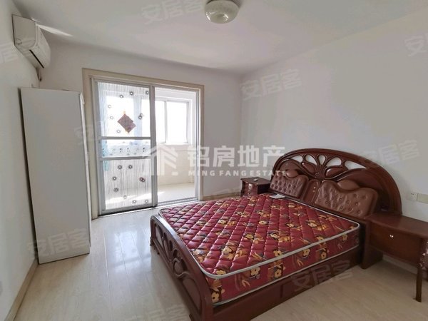 滨河花园三室一厅电梯房,两室朝阳,家具家电齐全,拎包入住交通