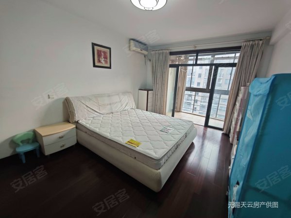 胜利门 中大颐和湾 凤凰城 4房2厅 167平 市中心