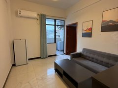 百色右江恒基广场东旦小区一房一厅出租800每月。配置齐全。短租可谈出租房源真实图片