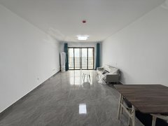 杭州桐庐桐庐城区出租！君豪御园 125方 三房两卫 看房方便 生活方便出租房源真实图片