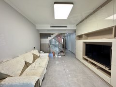 海口秀英西海岸急租诚心租！华盛国际公寓，复式Loft，民水民电燃气拎包入住出租房源真实图片