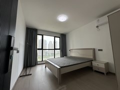 台州温岭大溪镇出租 火车高铁站 华董香缇府 两室一厅一卫 2300月出租房源真实图片