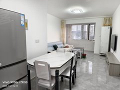 蓬莱登州南关路富民小区电梯2室90平1500元，第一次出租出租房源真实图片