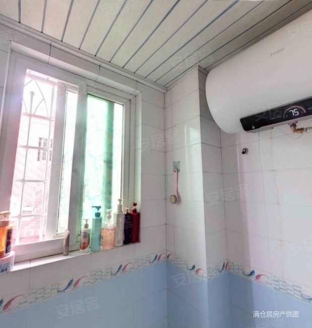 岛内地铁口正3房南北西三面采光, 楼层,有小区,精装修,新湖花园二手房