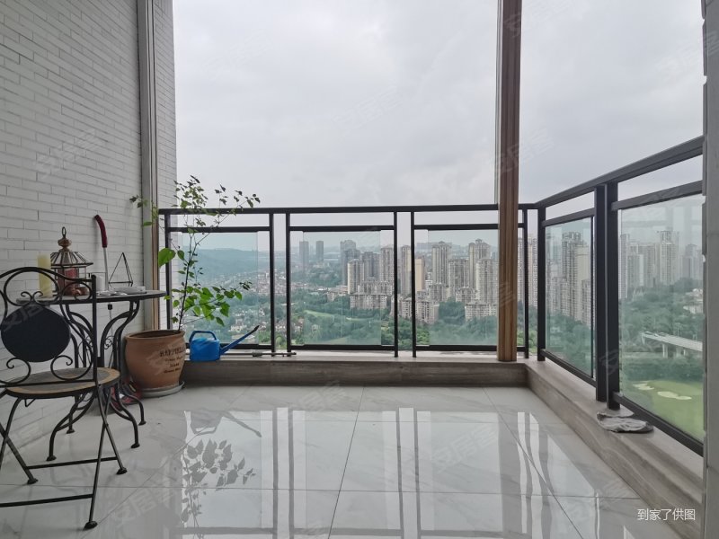 渝北区 保利高尔夫公馆顶跃 一线高尔夫景观