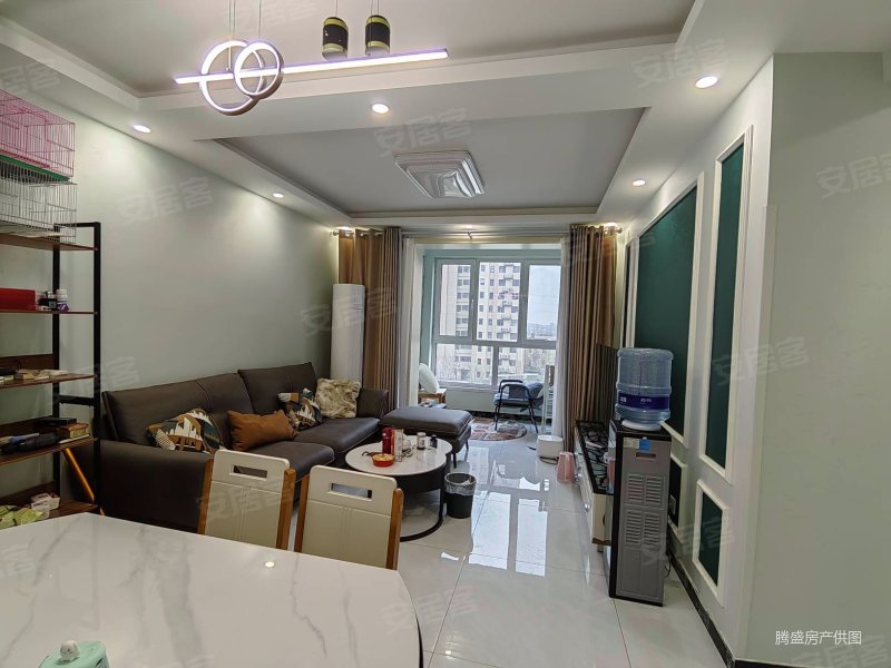 东冠逸品龙湾8623平77万可议3室2厅1卫