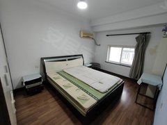 张家港杨舍杨舍中心亨通花园 2室1厅1卫  精装修90平米出租房源真实图片