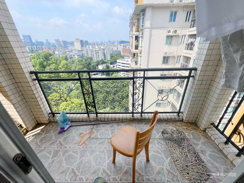 广州房产网>广州二手房>天河二手房>沙太南二手房>橡树园>800_600