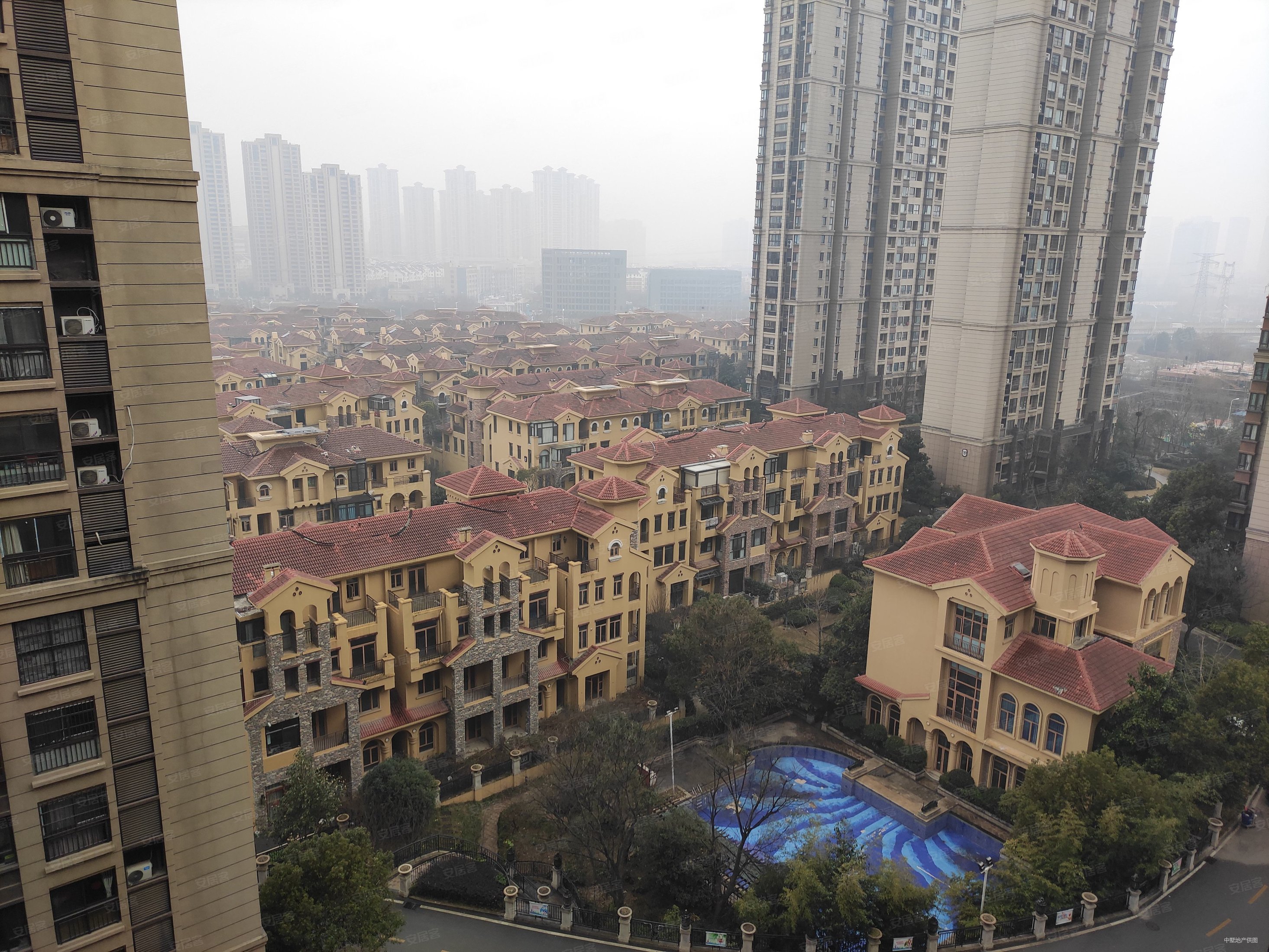 原树提香 正规两房 小高层 公摊低 首付2.5 自带地铁口