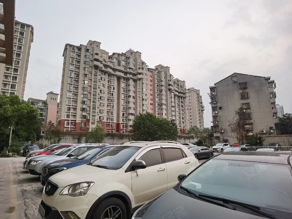 无锡梁溪南禅寺天诚大厦清扬路 家乐福旁 天诚大厦精装一室一厅 市