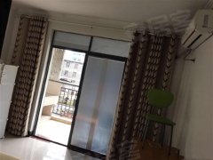 乐平东湖公园市老年大学乐中附近，精装单身公寓，一室一厅出租房源真实图片