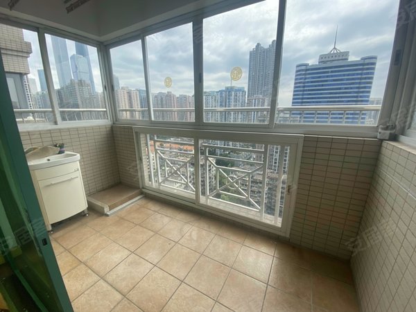 鸿业大厦 三房两卫 近五羊邨地铁 菜市场 289 南方报社