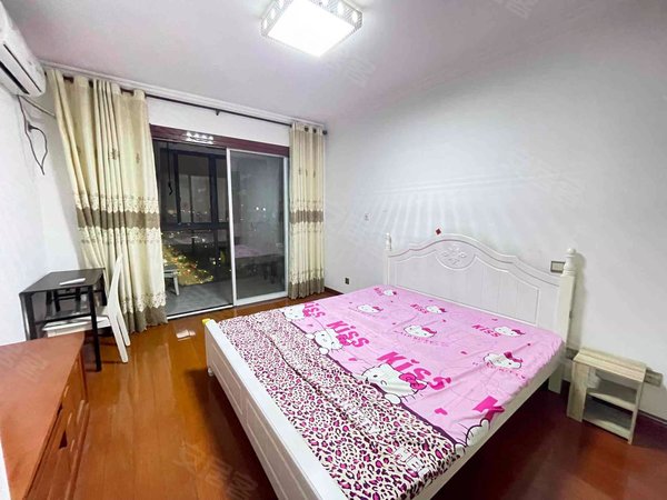 苏州平江城北街道家悦花园家悦花园,靠近草桥中学,电梯精装两房,看房