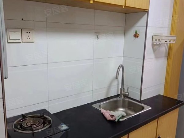 城市盒子 中心医院 金庭学校 电梯1房 拎包入住,雨湖租房-湘潭58安居