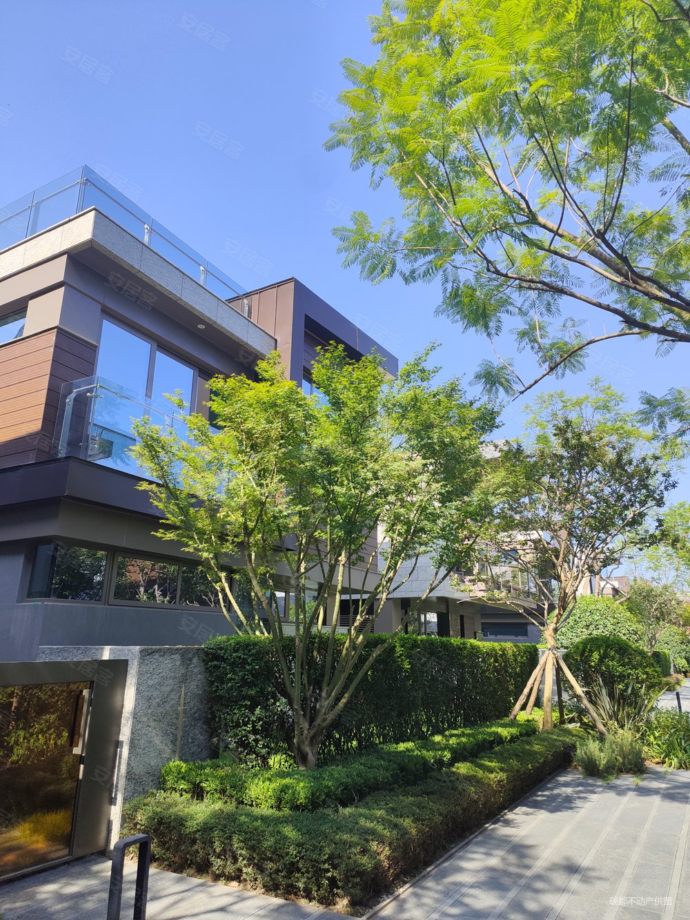 麓湖生态城芸台漫汀(别墅)二手房,3500万,6室3厅,5卫,420平米-成都