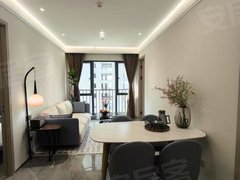 深圳龙岗大运大运体育馆美女刚退租豪华装修大两房，家私家电齐 停车免费出租房源真实图片