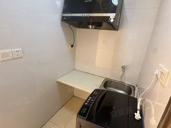 金华浦江县市中心中山花园中山南路精装修公寓 新丰客边上 汽运中心正对面 实拍图片视频出租房源真实图片