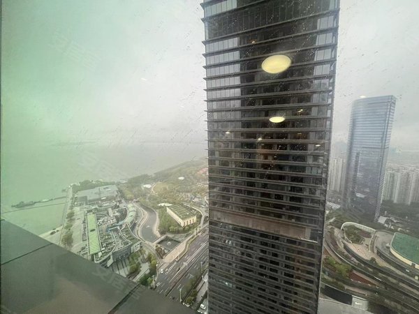 【多图】东方之门(商住楼),湖西租房,湖西高端商住公寓 精装大一房