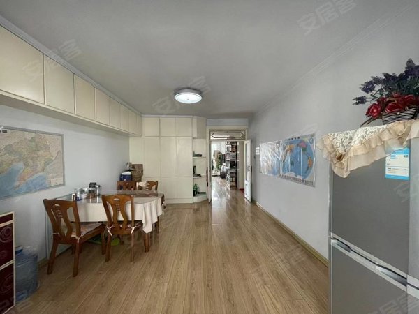 朝阳双塔大润发光明街小区光明街附近,五楼带六楼,137平,三室精装修年租12000元出租房源真实图片