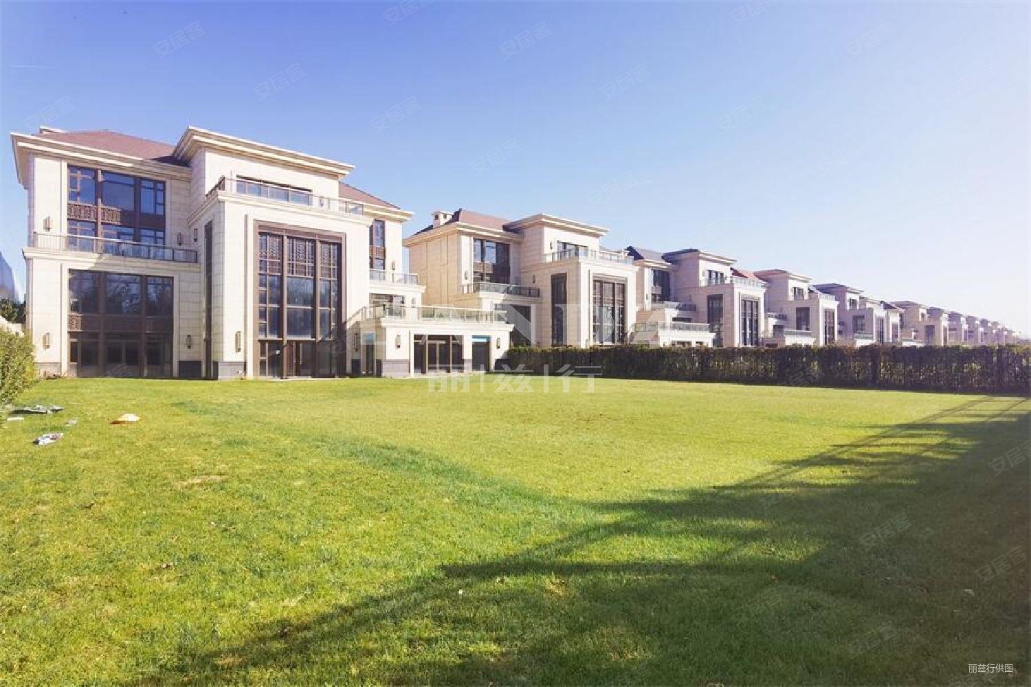 丽宫别墅7室5厅8卫1544㎡东25000万